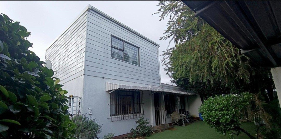 4 Bedroom Property for Sale in Pinelands Western Cape
